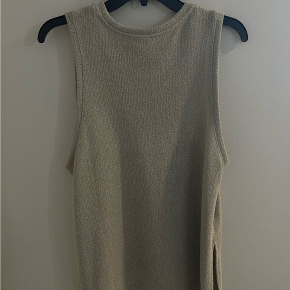 H&M knit tank top - Picture 2 of 4